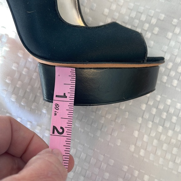 🌸Bebe 6” platform black stilettos high heels with adjustable Velcro straps - Picture 3 of 12